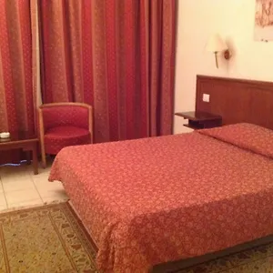 Hotel El Hana International